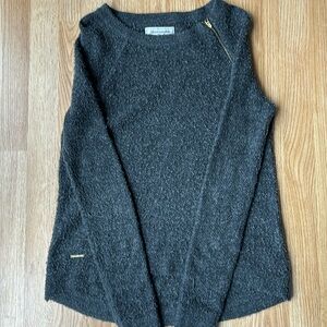 Abercrombie and Fitch sweater